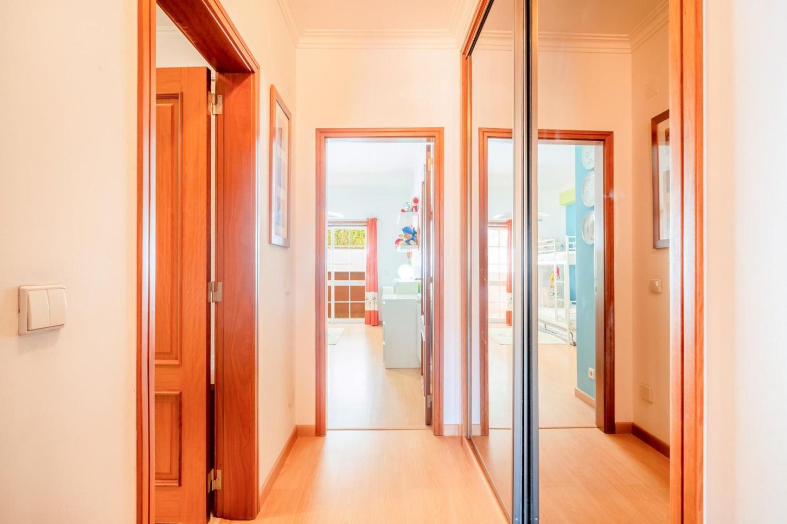 Guestready - Spacious Residence In Oeiras Barcarena Luaran gambar