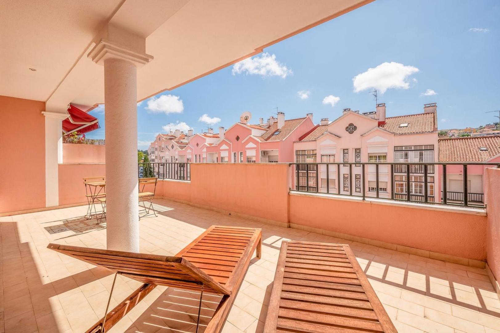 Guestready - Spacious Residence In Oeiras Barcarena Luaran gambar