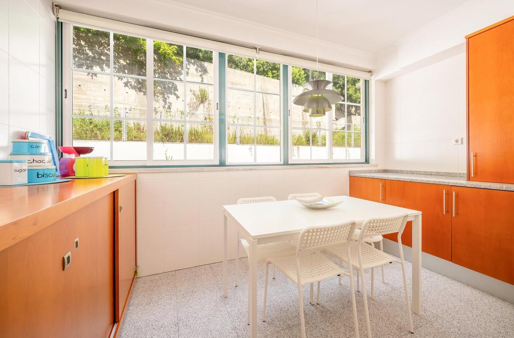 Guestready - Spacious Residence In Oeiras Barcarena Luaran gambar