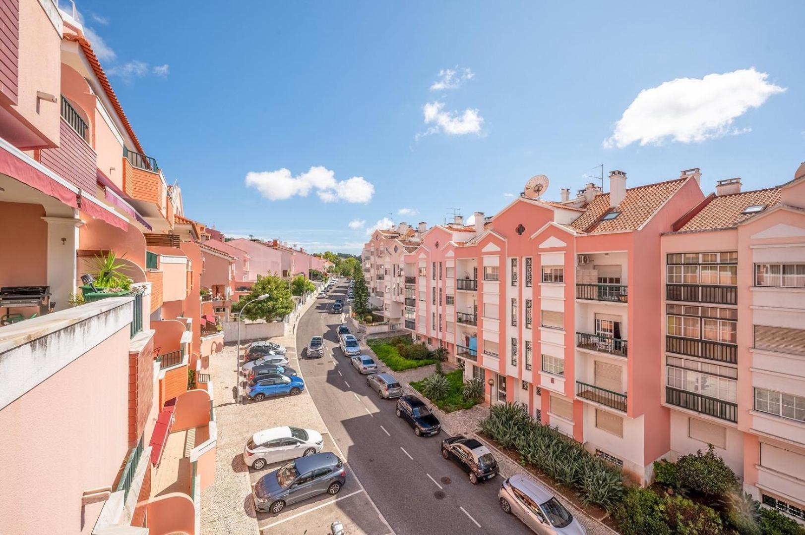 Guestready - Spacious Residence In Oeiras Barcarena Luaran gambar
